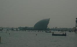 海滩上的建筑图片