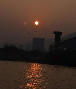 長河落日圓圖片