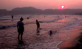 海邊日落圖片