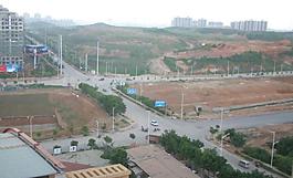 新樓盤分岔路口圖片