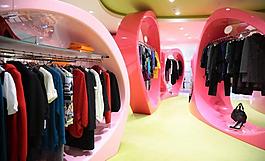 商場 櫥窗 服裝圖片
