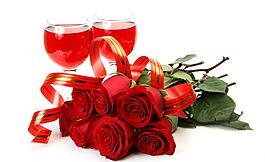 愛情紅玫瑰紅酒酒杯圖片