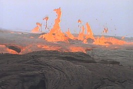 自然火山巖漿素材下載
