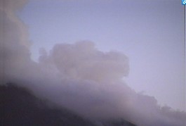 山霧繚繞模板下載