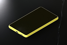 Lumia無線便攜式充電器諾基亞Lumia附件的設計挑戰