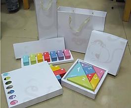 菱形盒子包裝設(shè)計(jì)矢量模板  CD