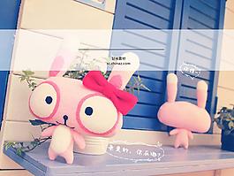 粉色兔玩偶ppt