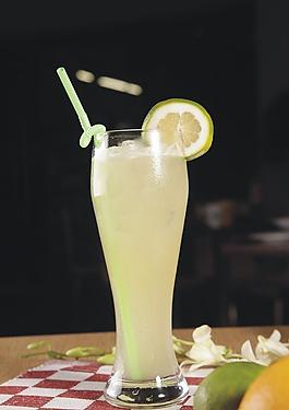 檸檬茶圖片
