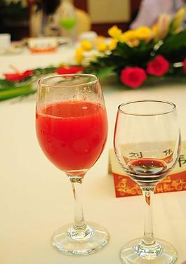 酒杯图片