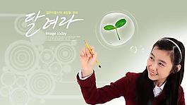 拿鉛筆的女生圖片