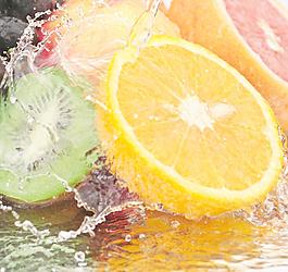 動感水花水滴檸檬圖片