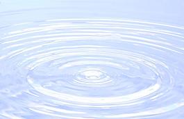 藍(lán)色水面漣漪背景圖片