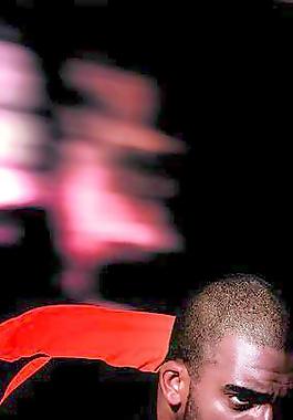 運(yùn)動(dòng)鞋海報(bào)圖片