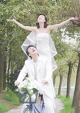 時尚的婚紗~夢想的翅膀圖片