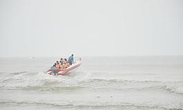 破浪前进图片