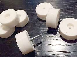 简单的家具脚