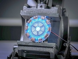 超級英雄的發(fā)電廠