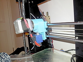 孟德?tīng)?.75mm行星齒輪直接驅(qū)動(dòng)擠出機(jī)