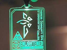进入激光切割派徽章