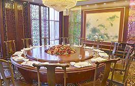餐桌