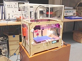 簡(jiǎn)單的復(fù)制器外殼，無(wú)激光需要