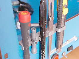 Ultimaker必不可少的工具架