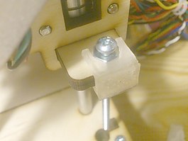 在printrbot JR Z endstop螺栓座