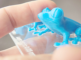 Makerbot復制2軍藍蛙層厚度比較板