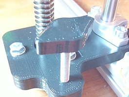 在printrbot 40毫米風扇安裝夾，2版
