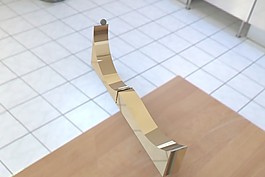 球和一個(gè)斜坡