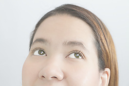 可愛的年輕女商人特寫肖像