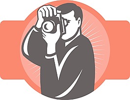 攝影師瞄準單反相機前