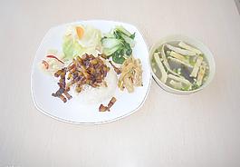 鹵肉套餐圖片