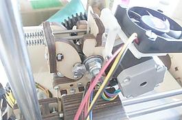 為printrbot加2013風(fēng)扇支架