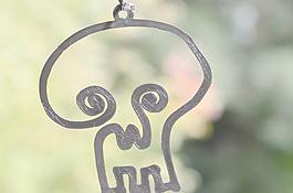 萬圣節(jié)的裝飾頭骨（連續(xù)線輪廓圖）