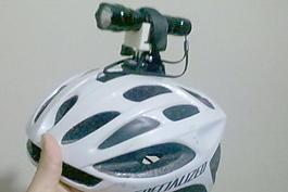 上GoPro支持手電筒