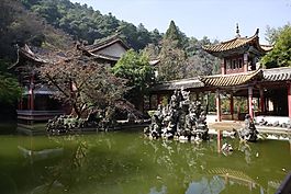 亭臺水榭