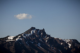 山巒