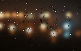 雨夜   城市夜晚 雨點