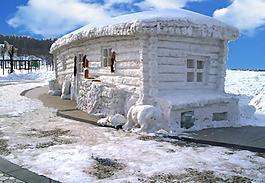 雪房子圖片