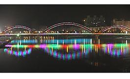 彩虹橋夜景圖片