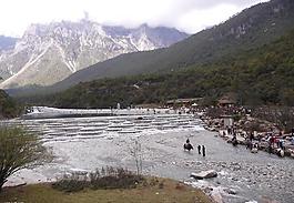 山水剪影圖片
