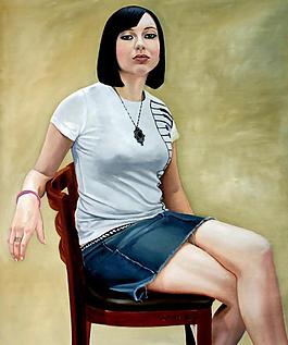 坐著的女人圖片