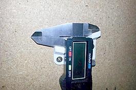 neiko卡鉗座V2