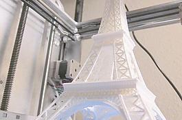 埃菲爾鐵塔（縮放3X）印在Ultimaker