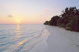 夕陽大海圖片