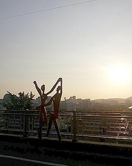 夕陽下圖片