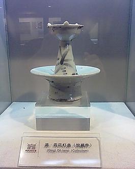 青花燈盞