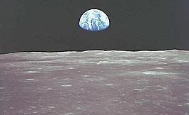 月球上看地球圖片