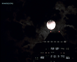 月光城堡夜景